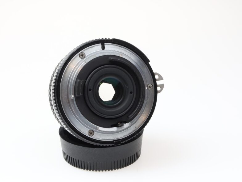 Nikon Nikkor 20mm f3.5 Ai Objektiv Lens Hood HK-6 97769 near mint wie neu – Bild 6