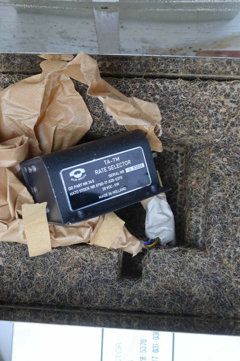 Old Delft Aerial Camera TA 7M Luftbildkamera NATO with matching box – Bild 2