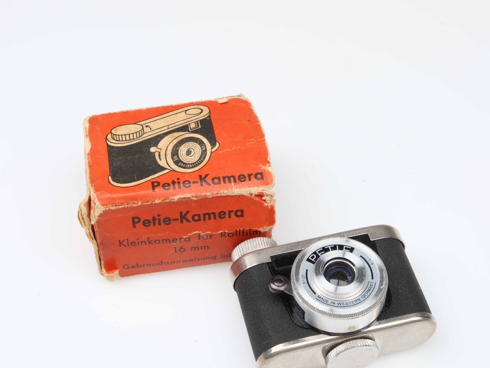 Petie-Kamera-Miniaturkamera-miniature-Kamera-Walter-Kunik-97047-near-mint-156712839463 Petie Kamera Miniaturkamera miniature Kamera Walter Kunik 97047 near mint - Image 1