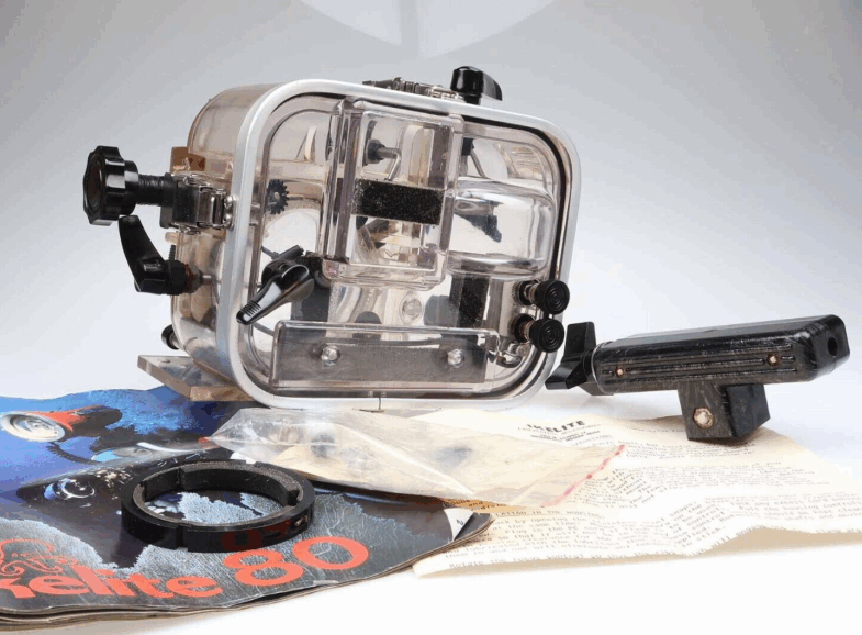 ikelite SLR Unterwassergehäuse Canon F1 old Underwaterhousing  95587 near mint - Image 1