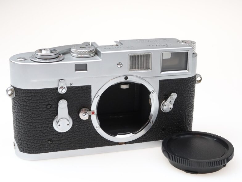 Leica M2  Kamera Camera Leitz 98148 – Bild 1
