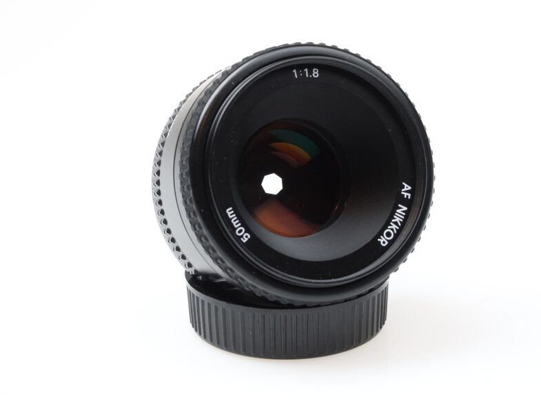 Nikon AF Nikkor 50mm f1.8 Objektiv Lens 98030 near mint wie neu – Bild 4