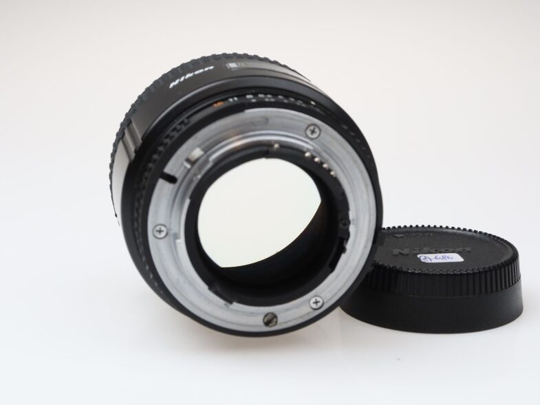 Nikon Nikkor AF 85mm f1.8 Objektiv Lens 97686 – Bild 6