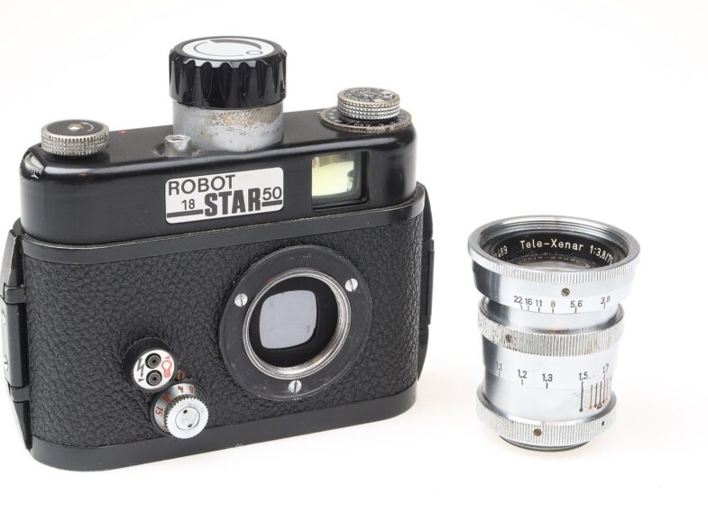 Robot I8 Star 50 Kamera Tele Xenar 75mm f3.8 Objektiv RARE german Police 97699 – Bild 1