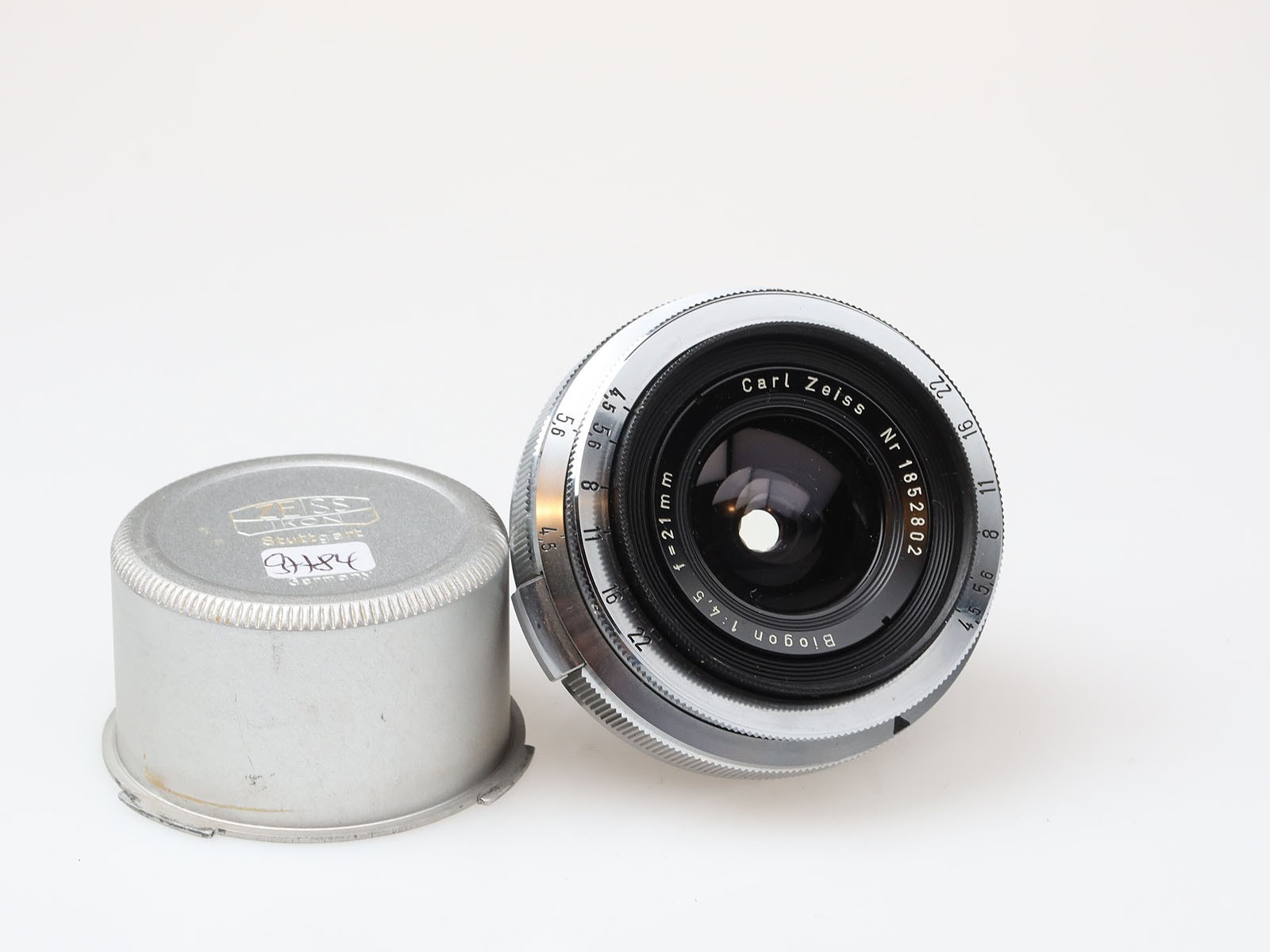 Zeiss-Biogon-21mm-f45-Objektiv-Lens-Contax-Anschluss-mount-97784-near-mint-365719522156 Zeiss Biogon 21mm f4.5 Objektiv Lens Contax Anschluss mount 97784 near mint – Bild 1
