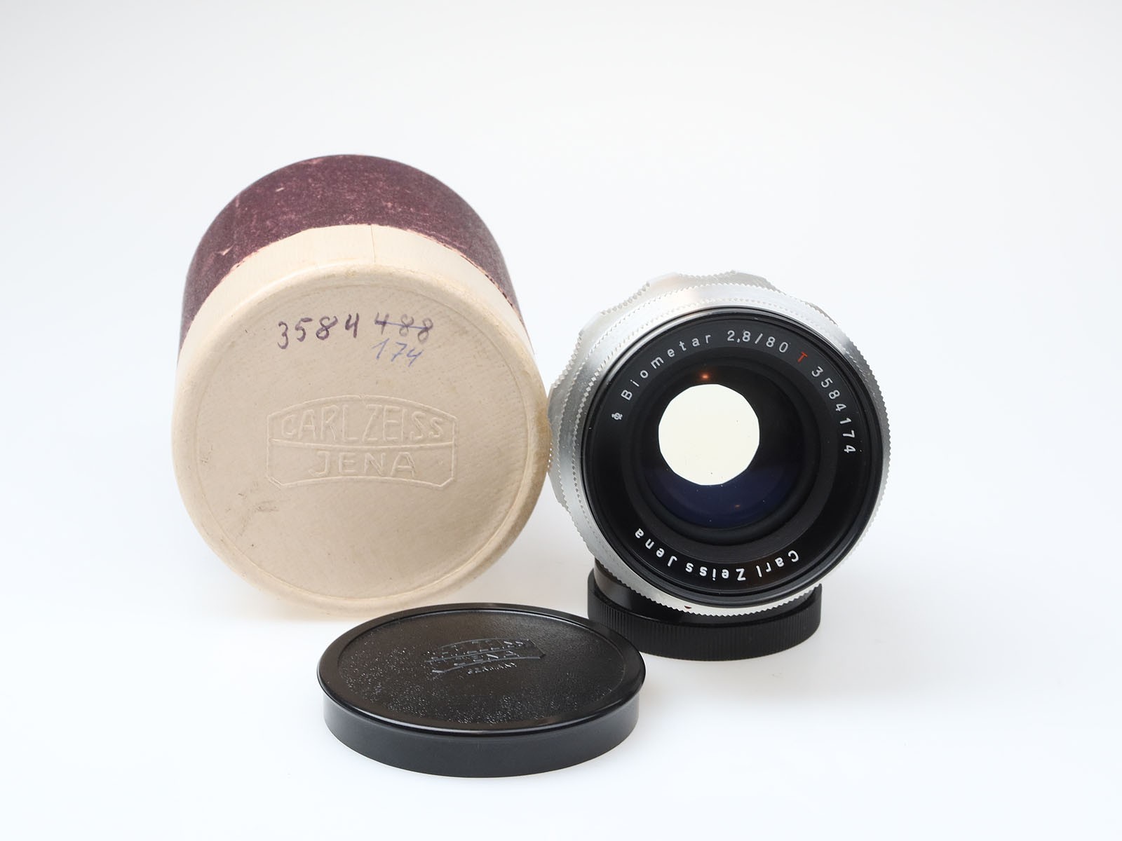 Carl-Zeiss-Biometar-80mm-f28-red-T-Objektiv-Lens-Exa-Anschluss-97910-near-mint-157223798567 Carl Zeiss Biometar 80mm f2.8 red T Objektiv Lens Exa Anschluss 97910 near mint – Bild 1