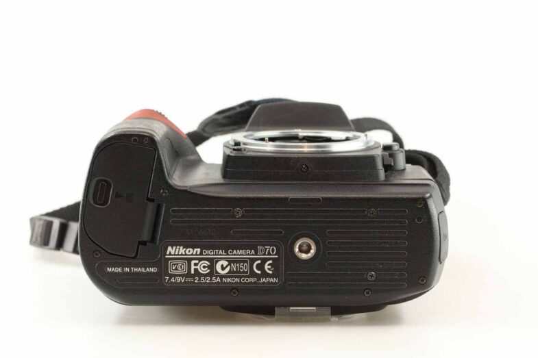 NIKON D70 Camera 91216 - Image 7