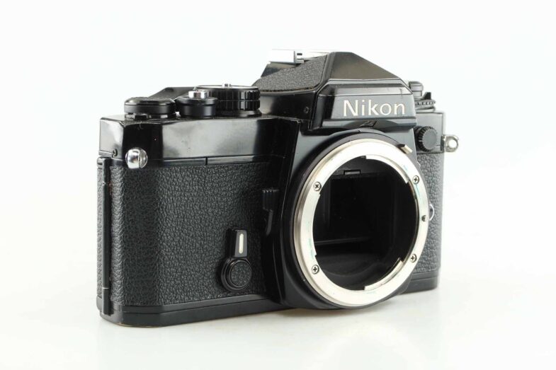Nikon FE Black Kamera Camera 94200 – Bild 3