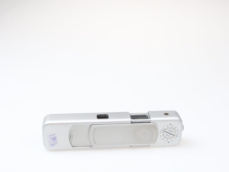Minox BL Kamera camera Minox C4 Blitzgerät Minox Stativkopf Stativ   98187 – Bild 5