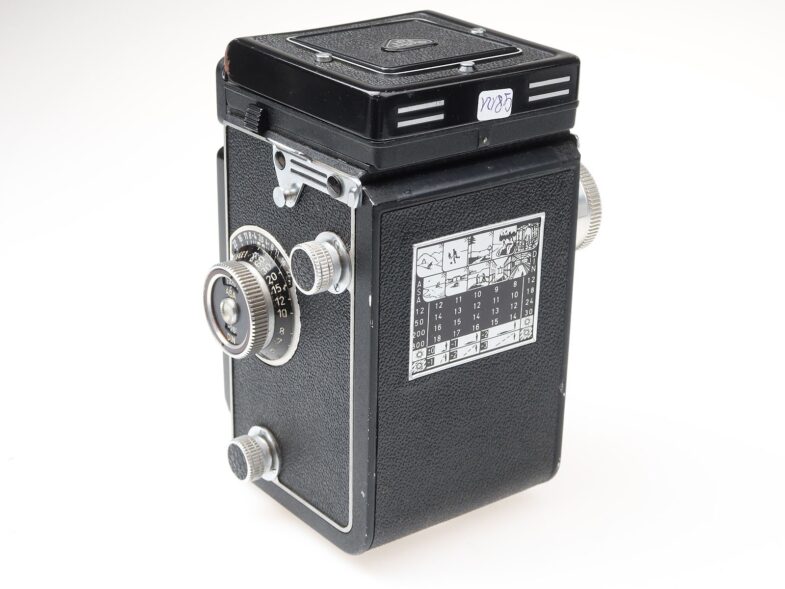 Rolleicord Vb Kamera Camera  Schneider Xenar 75mm f3.5 Objektiv Rollei 98121 – Bild 3